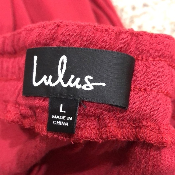 Lulu’s Lolinda Jumpsuit Size Large Red Open Back Plunge V-Neck - Picture 7 of 11